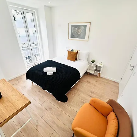 Center 3 Bedroom Flat Next To Avenida Almirante Reis Apartment *