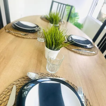 Apartment Center 3 Bedroom Flat Next To Avenida Almirante Reis